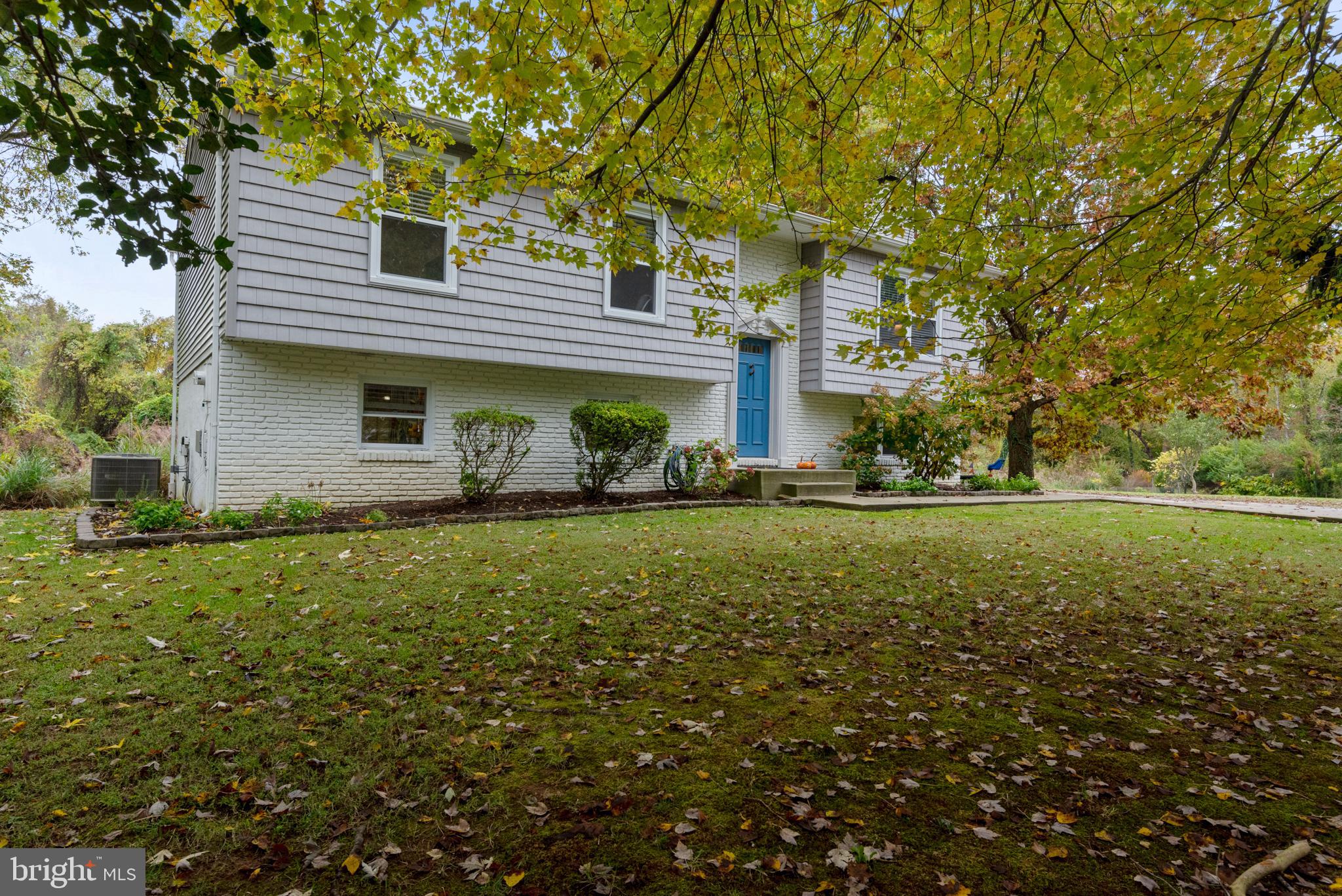 631 Truxton Road Annapolis, MD 21409 - Photo 2 of 61