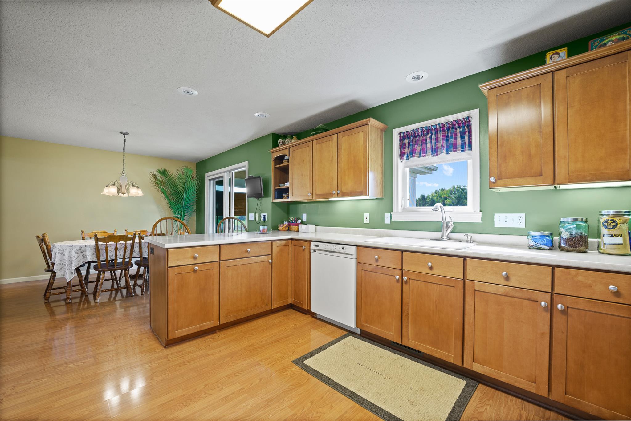 10608 Minnich Road Fort Wayne, IN 46816 - Photo 9 of 29