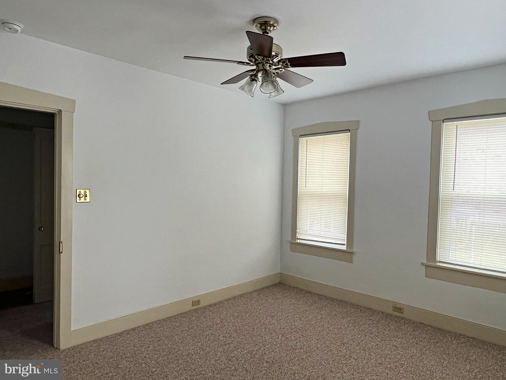 2 North Spruce Street Lititz, PA 17543 - Photo 11 of 12