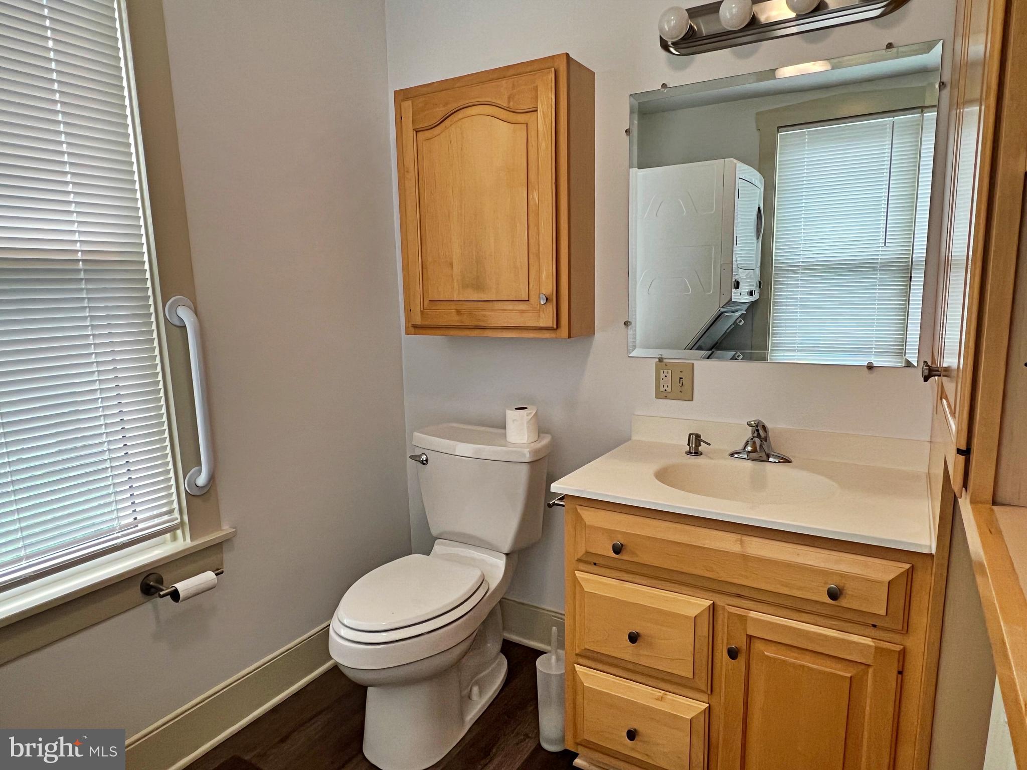 2 North Spruce Street Lititz, PA 17543 - Photo 6 of 12