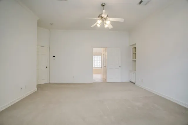 $3,400 | 2205 Commonwealth Street, Houston, TX 77006