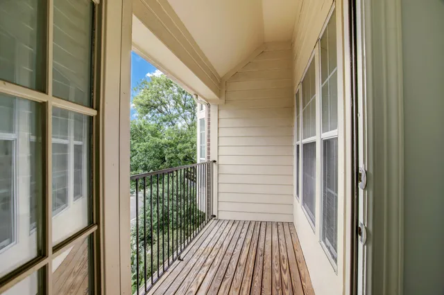 $3,400 | 2205 Commonwealth Street, Houston, TX 77006