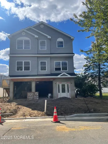 $839,900 | 720 7th Street, Union Beach, NJ 07735