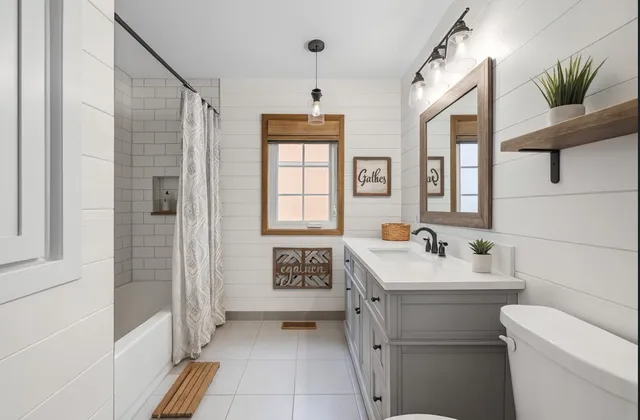 $400,000 | 1614 Kingston Lane, Schaumburg, IL 60193