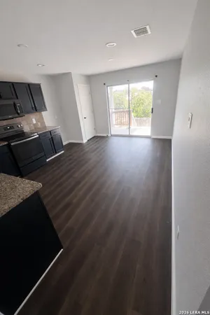 $2,200 | 7334 Blazar Way, San Antonio, TX 78252