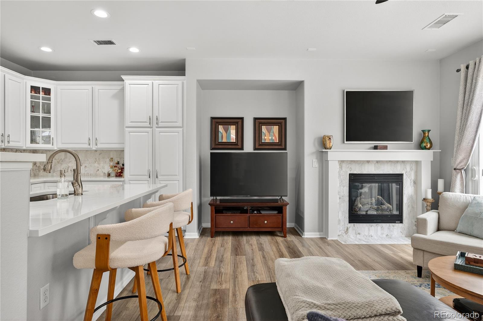 3997 Blue Pine Circle Highlands Ranch, CO 80126 - Photo 12 of 41