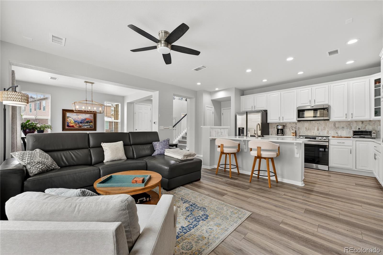 3997 Blue Pine Circle Highlands Ranch, CO 80126 - Photo 9 of 41