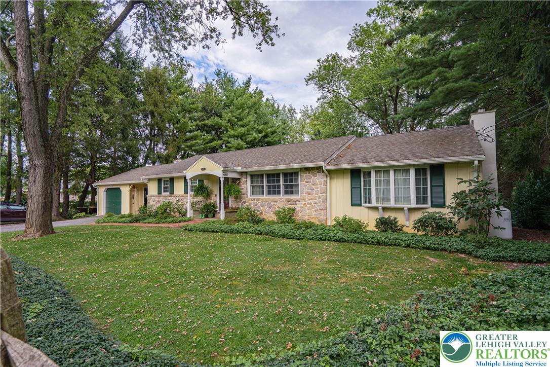 4245 Tank Farm Road Emmaus, PA 18049 - Photo 4 of 67 Gallery Image 4