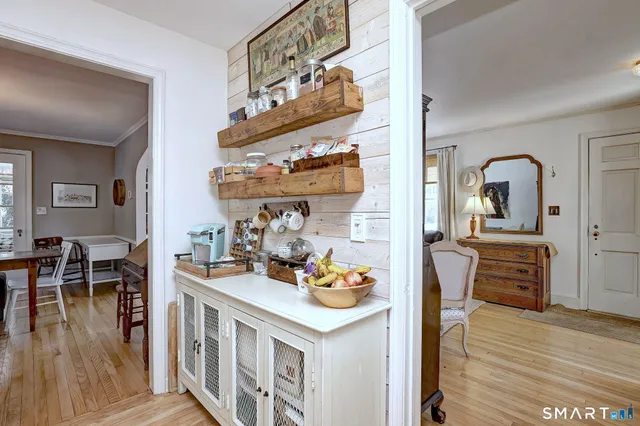 $585,000 | 30 Landon Street, Stratford, CT 06614