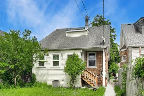 $345,000 | 2728 North Major Avenue, Chicago, IL 60639