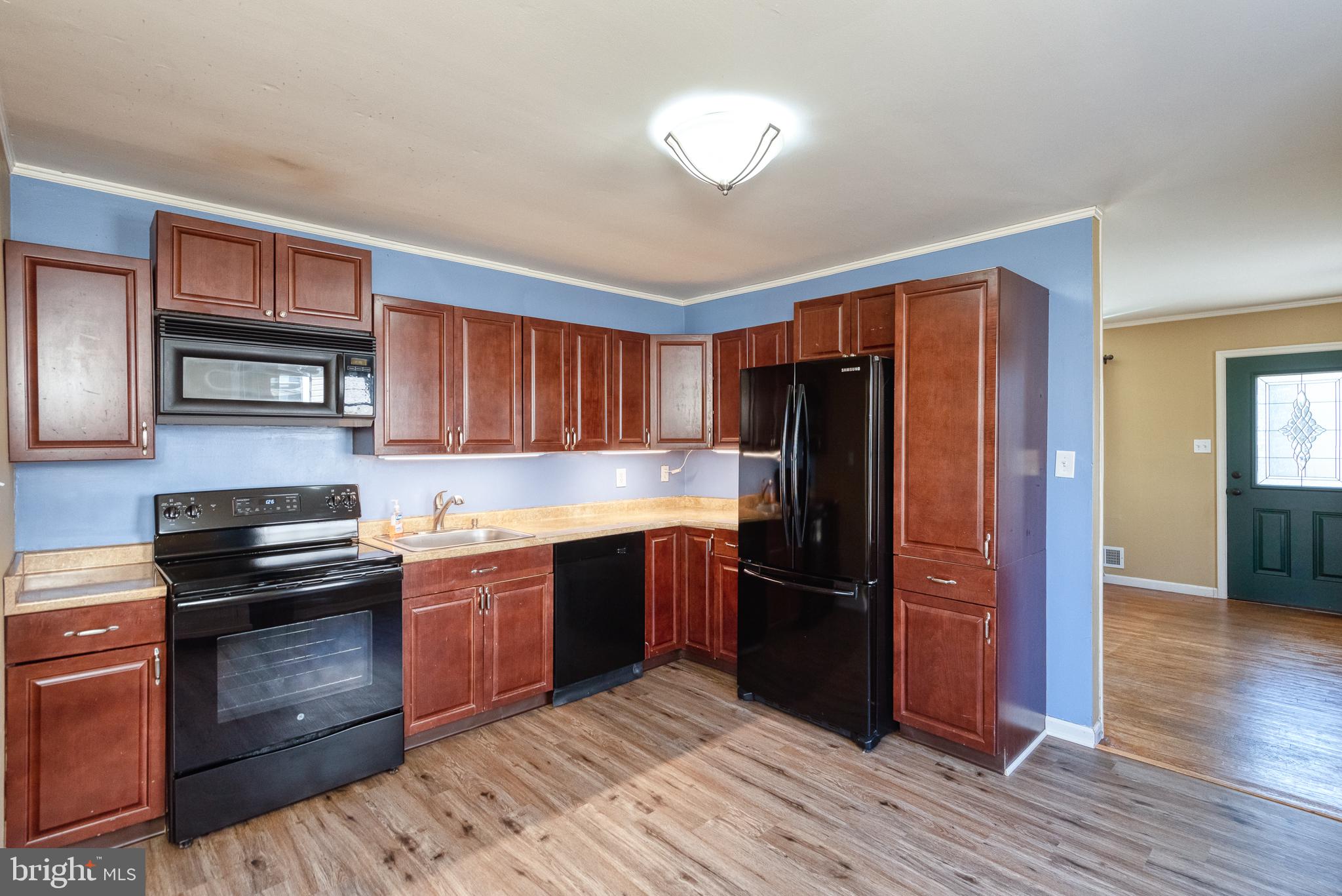 2 Spring Knoll Drive Pasadena, MD 21122 - Photo 11 of 51 Kitchen