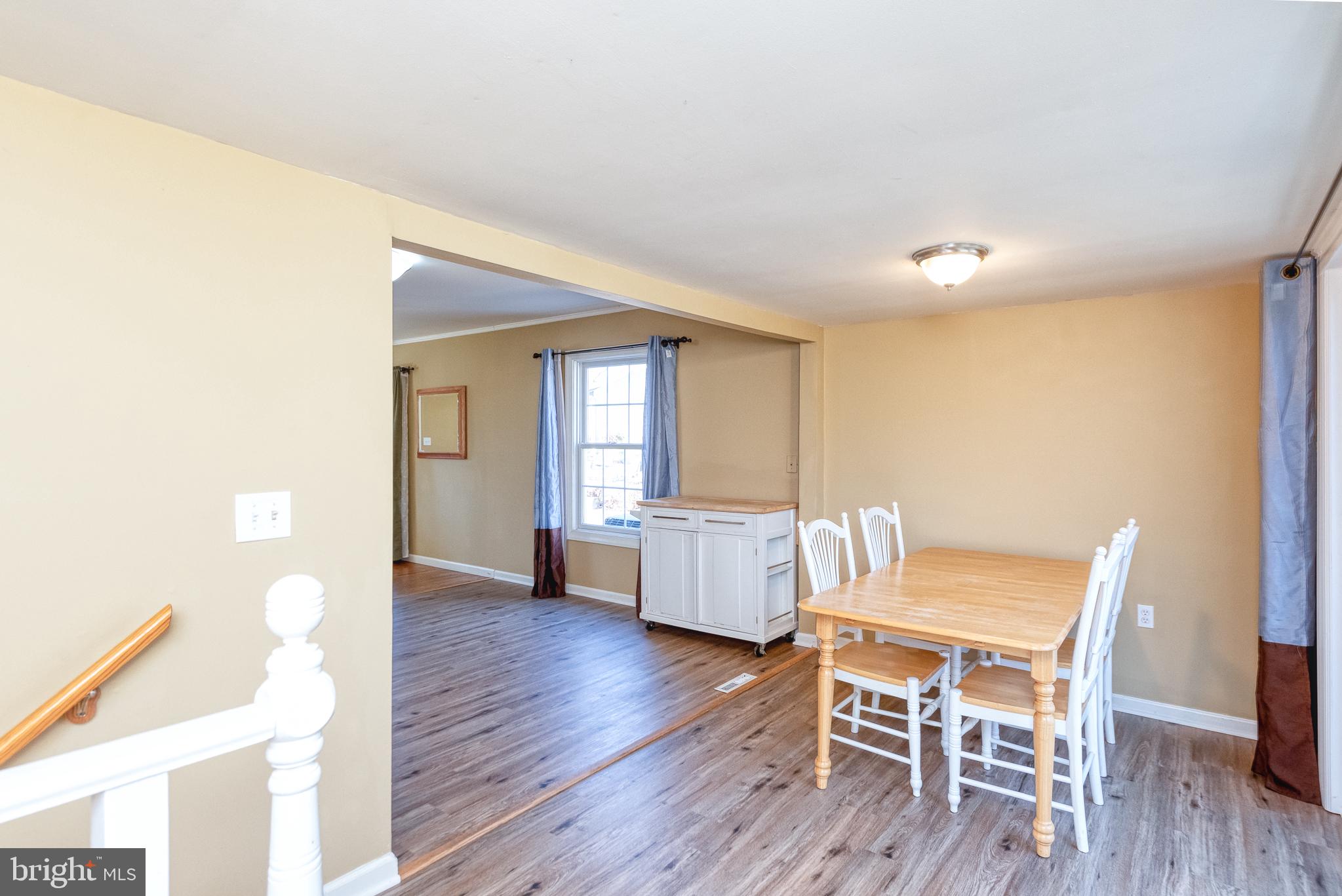 2 Spring Knoll Drive Pasadena, MD 21122 - Photo 18 of 51 Dining Room