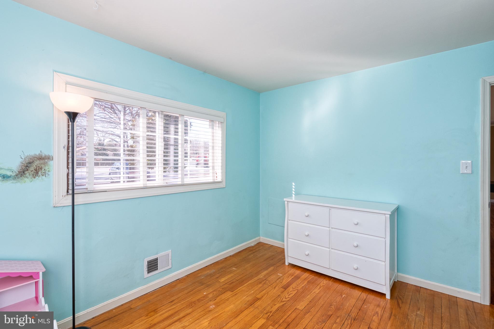 2 Spring Knoll Drive Pasadena, MD 21122 - Photo 30 of 51 Bed 3