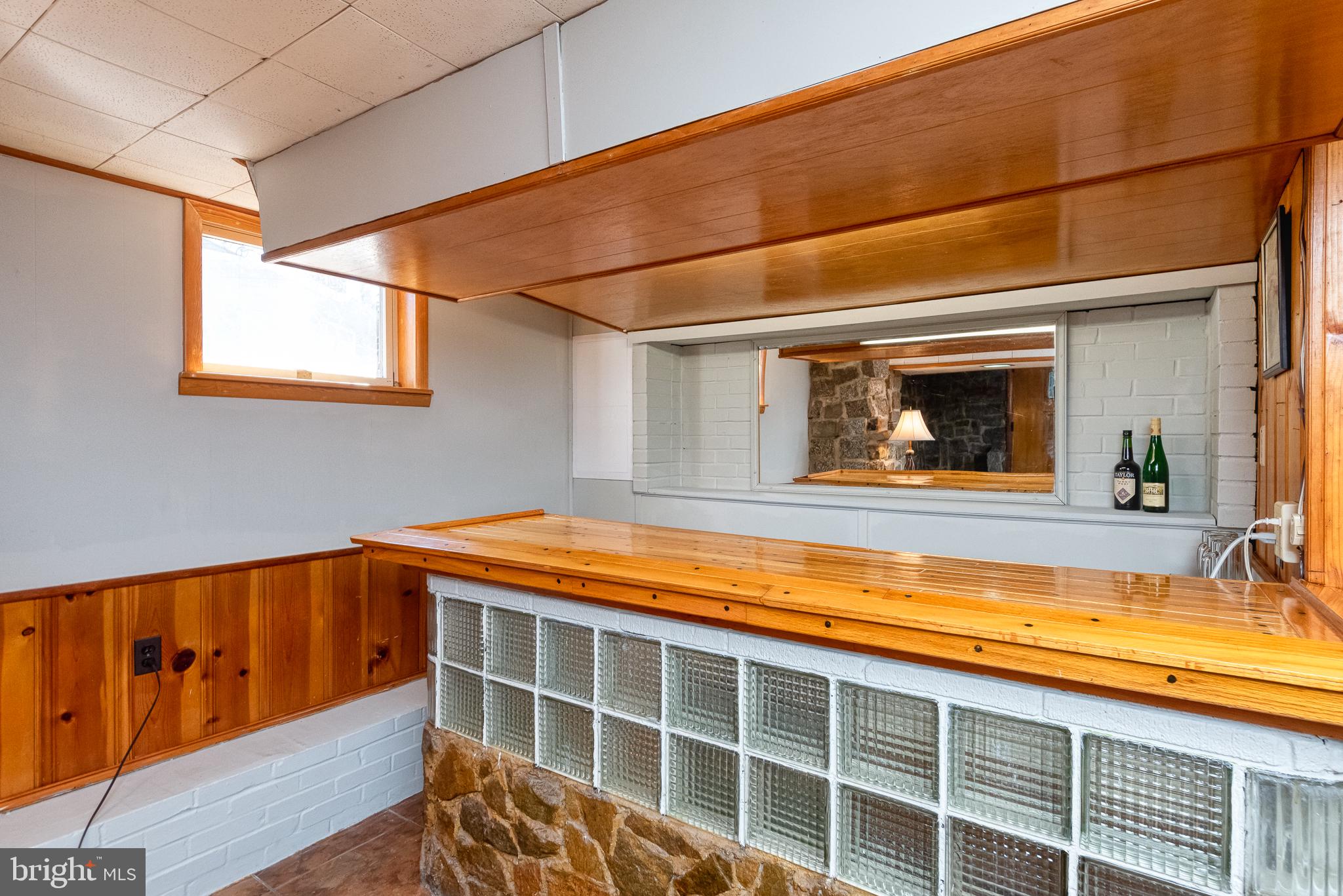 2 Spring Knoll Drive Pasadena, MD 21122 - Photo 39 of 51 Family Room