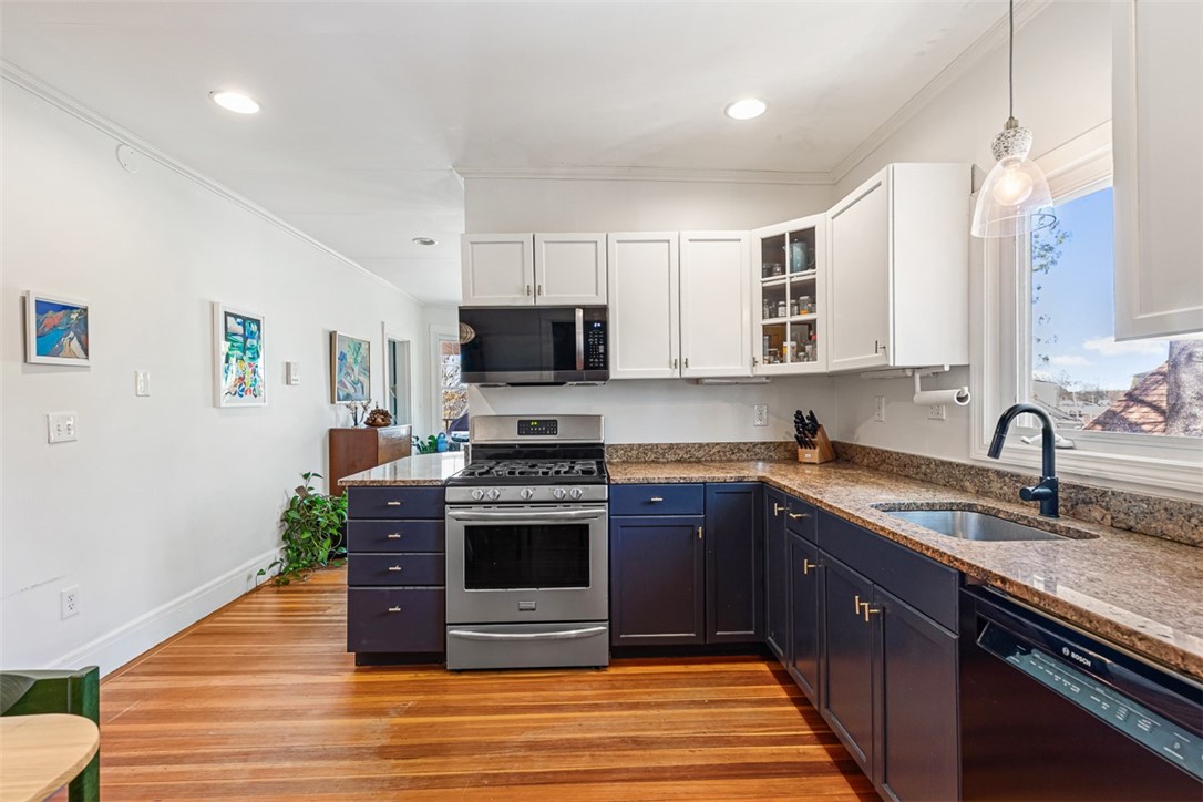 35 Exeter Street, Unit 3 Providence, RI 02906 - Photo 11 of 37 Gallery Image 11