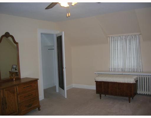1321 Washington Road Mt. Lebanon, PA 15228 - Photo 6 of 8 Master Bedroom.