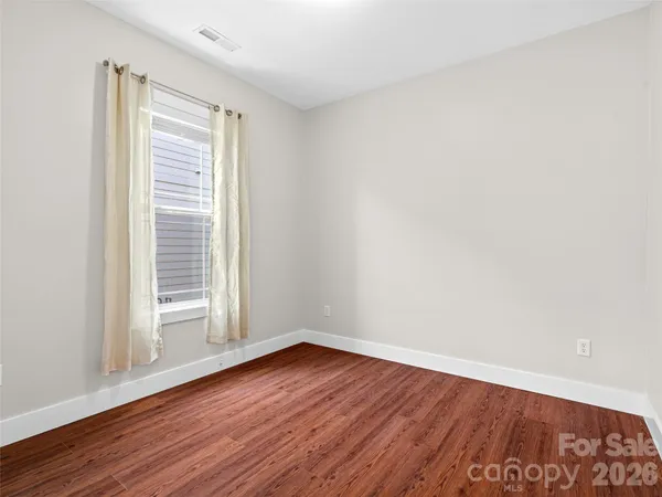 $395,000 | 237 Leyland Circle, Hendersonville, NC 28792