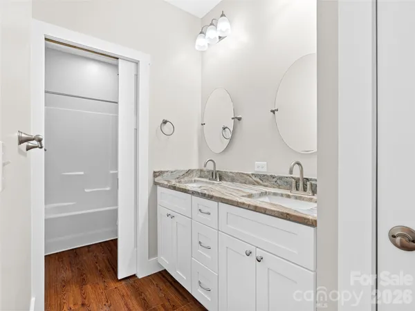 $395,000 | 237 Leyland Circle, Hendersonville, NC 28792