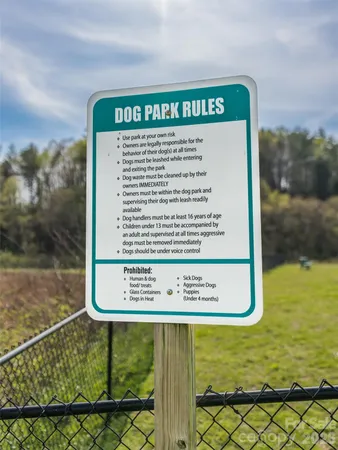 $395,000 | 237 Leyland Circle, Hendersonville, NC 28792