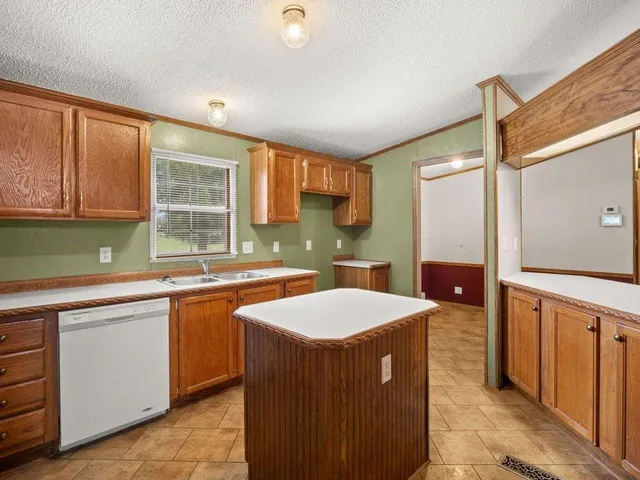 $155,000 | 788 Joshua Ryan Street, Sulphur, LA 70665