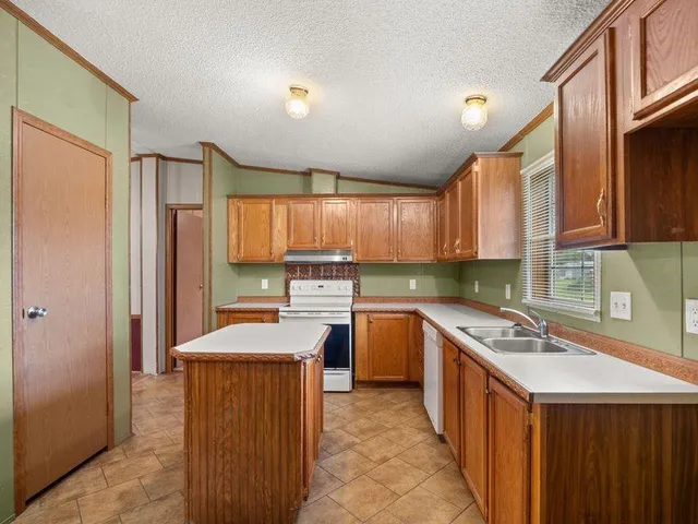 $155,000 | 788 Joshua Ryan Street, Sulphur, LA 70665