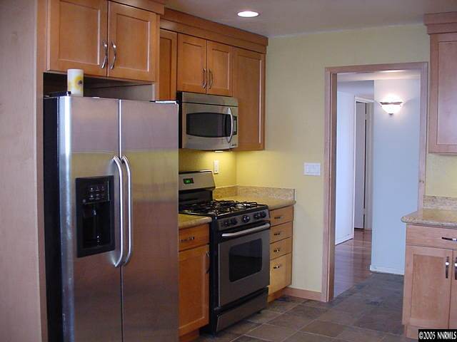 1975 Ives Avenue Reno, NV 89503 - Photo 3 of 8 Photo 3