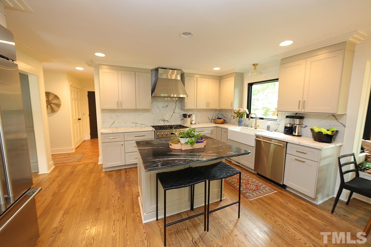 4205 Webster Court Raleigh, NC 27609 - Photo 11 of 28