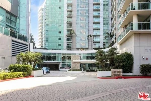 a view of building with yard