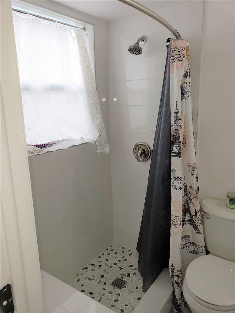 384 Markham R, Unit 384 Deerfield Beach, FL 33442 - Photo 7 of 20 Photo 7