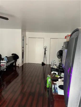 a view of entryway and workspace
