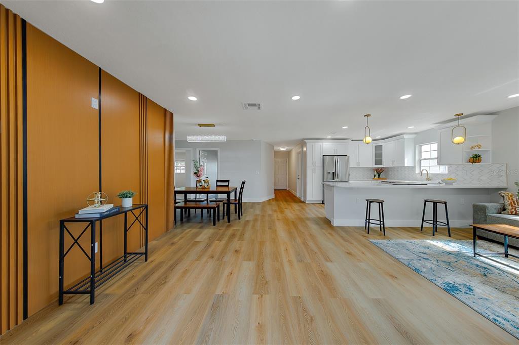 3426 7th Avenue Southeast Largo, FL 33771 - Photo 14 of 52