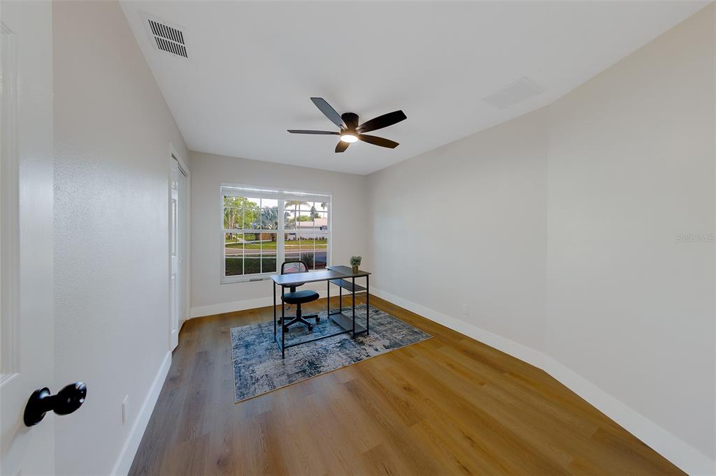 3426 7th Avenue Southeast Largo, FL 33771 - Photo 18 of 52