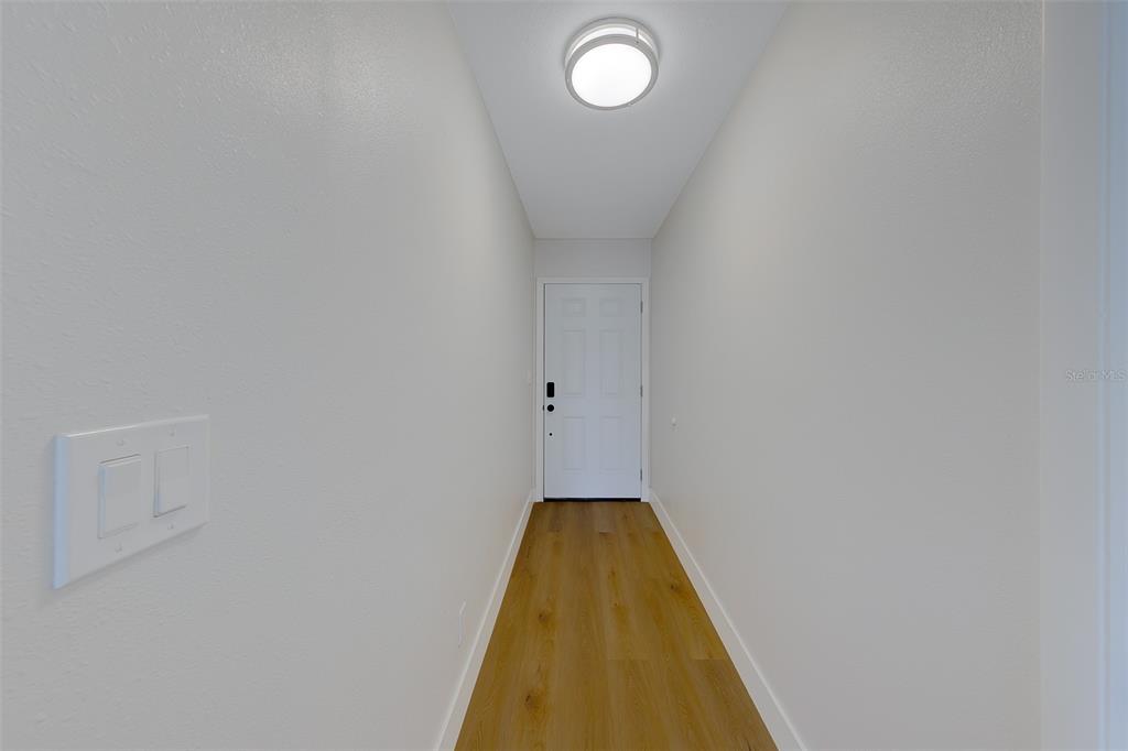 3426 7th Avenue Southeast Largo, FL 33771 - Photo 3 of 52