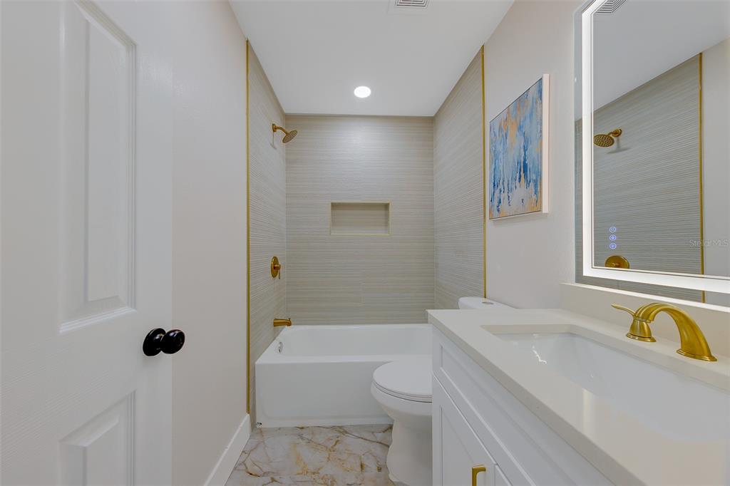 3426 7th Avenue Southeast Largo, FL 33771 - Photo 31 of 52