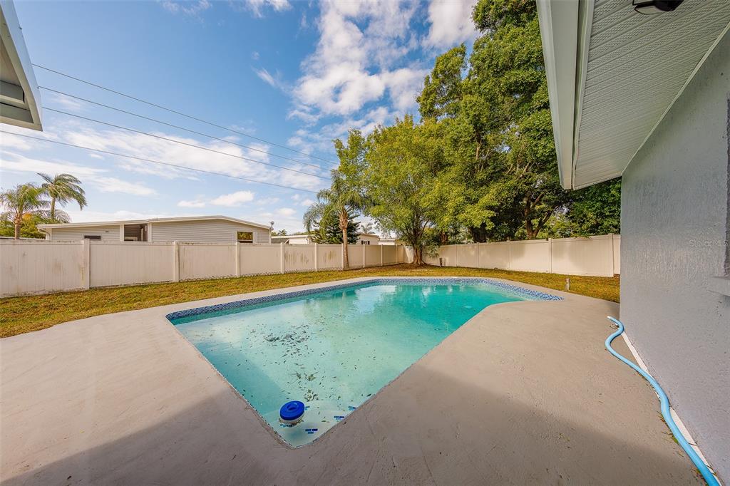 3426 7th Avenue Southeast Largo, FL 33771 - Photo 39 of 52