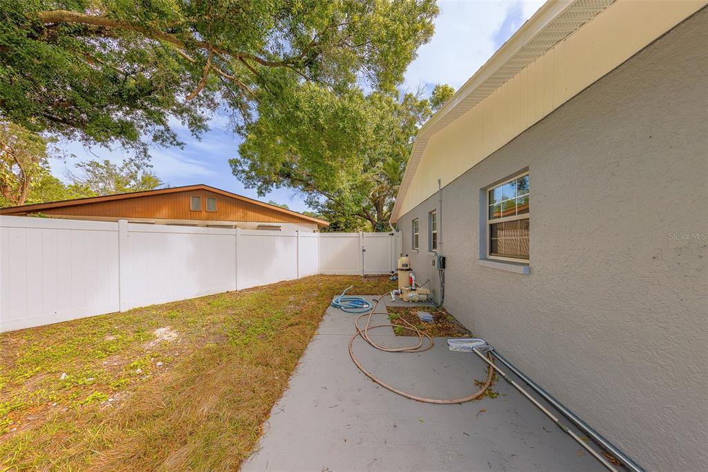 3426 7th Avenue Southeast Largo, FL 33771 - Photo 46 of 52