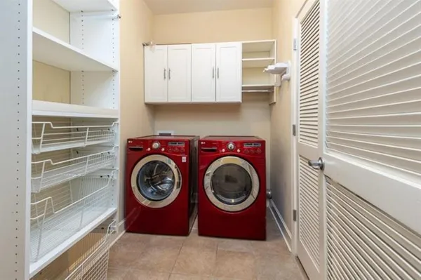 $1,795 | 648 Riverside Drive, Unit 319, Memphis, TN 38103