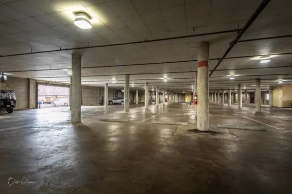 $1,795 | 648 Riverside Drive, Unit 319, Memphis, TN 38103