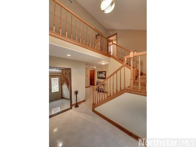 5914 Olinger Road Edina, MN 55436 - Photo 5 of 18