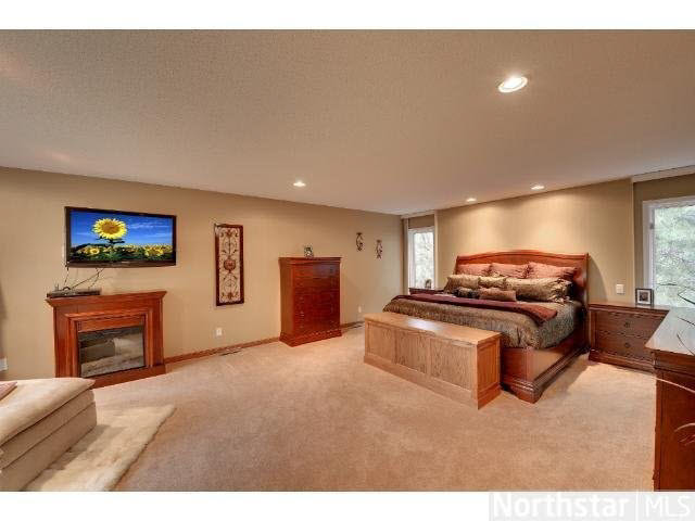 5914 Olinger Road Edina, MN 55436 - Photo 10 of 18