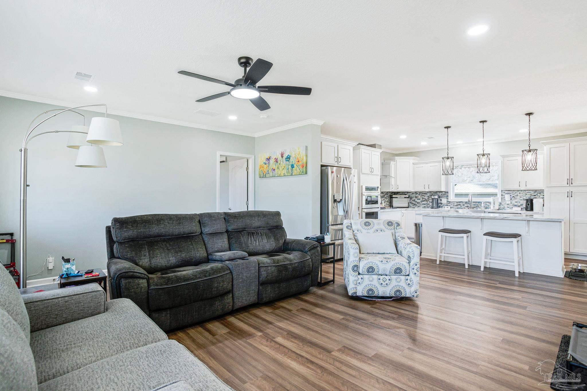 4955 Blue Ribbon Drive Milton, FL 32583 - Photo 5 of 45