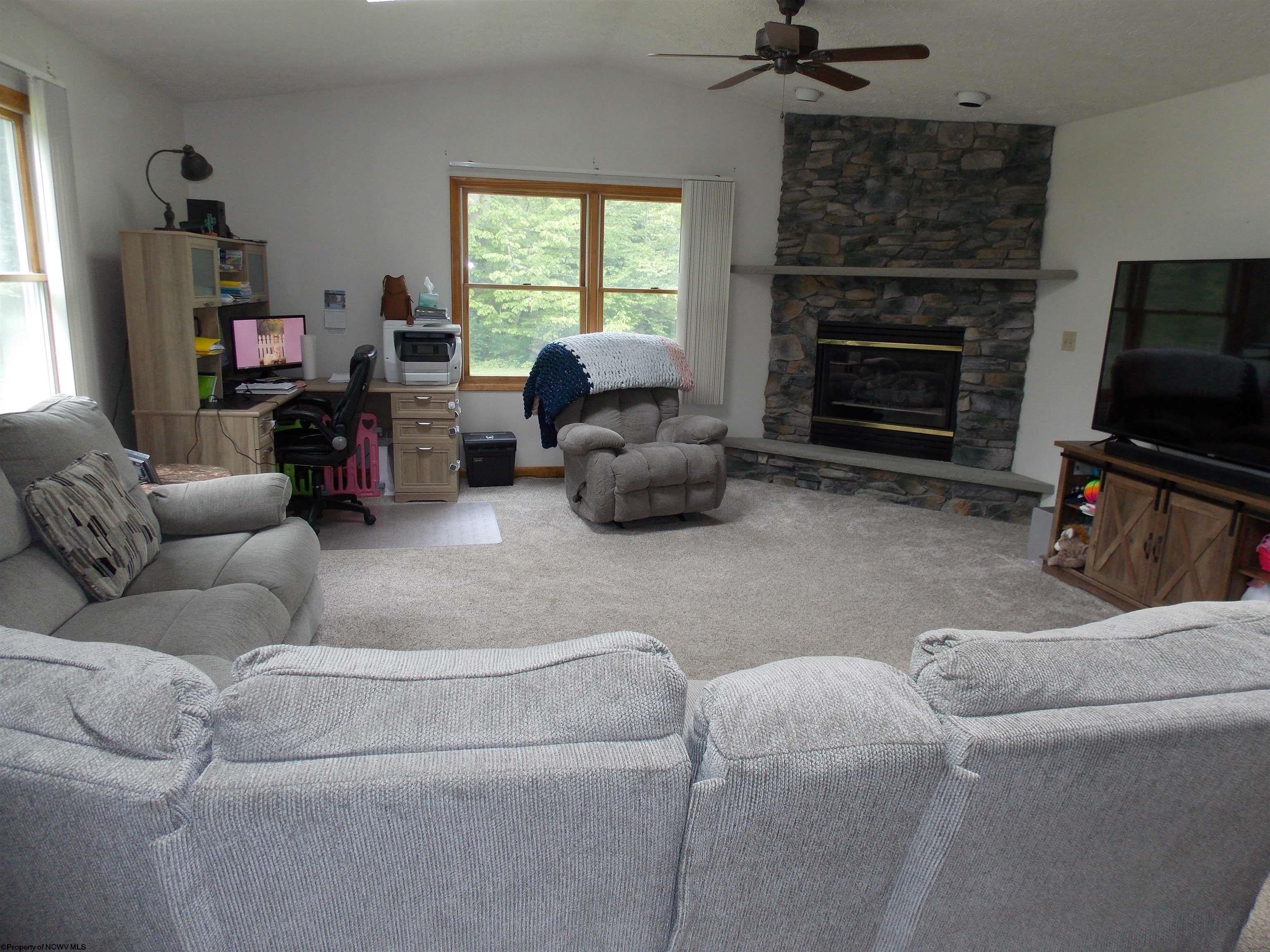 2478 4H Camp Road Morgantown, WV 26508 - Photo 6 of 30 Gallery Image 6