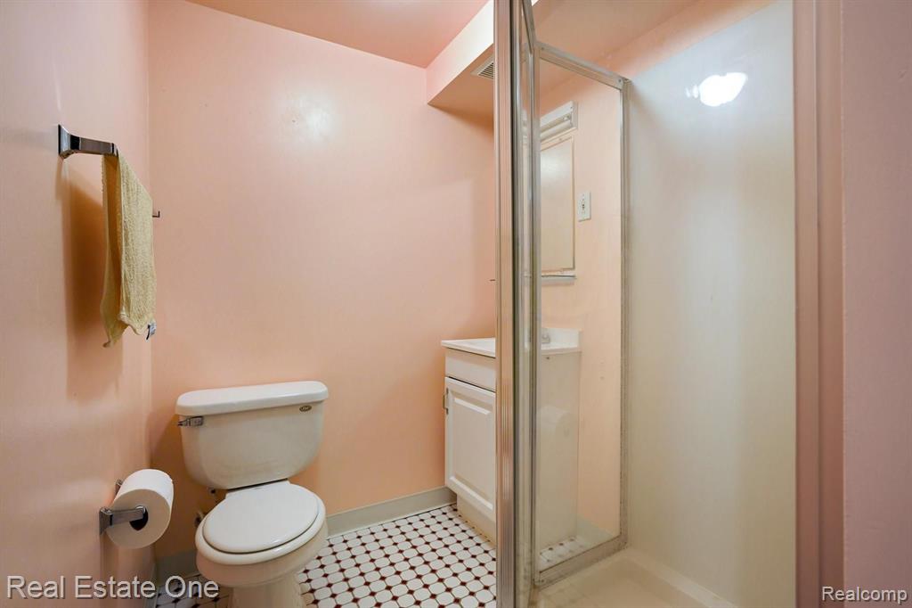 456 Farmridge Court Rochester Hills, MI 48307 - Photo 26 of 33