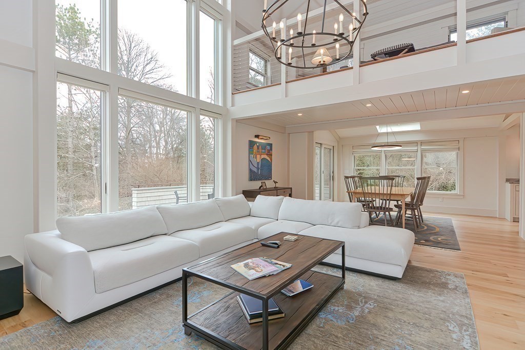 15 Norrock Road Gloucester, MA 01930 - Photo 10 of 35 Gallery Image 10