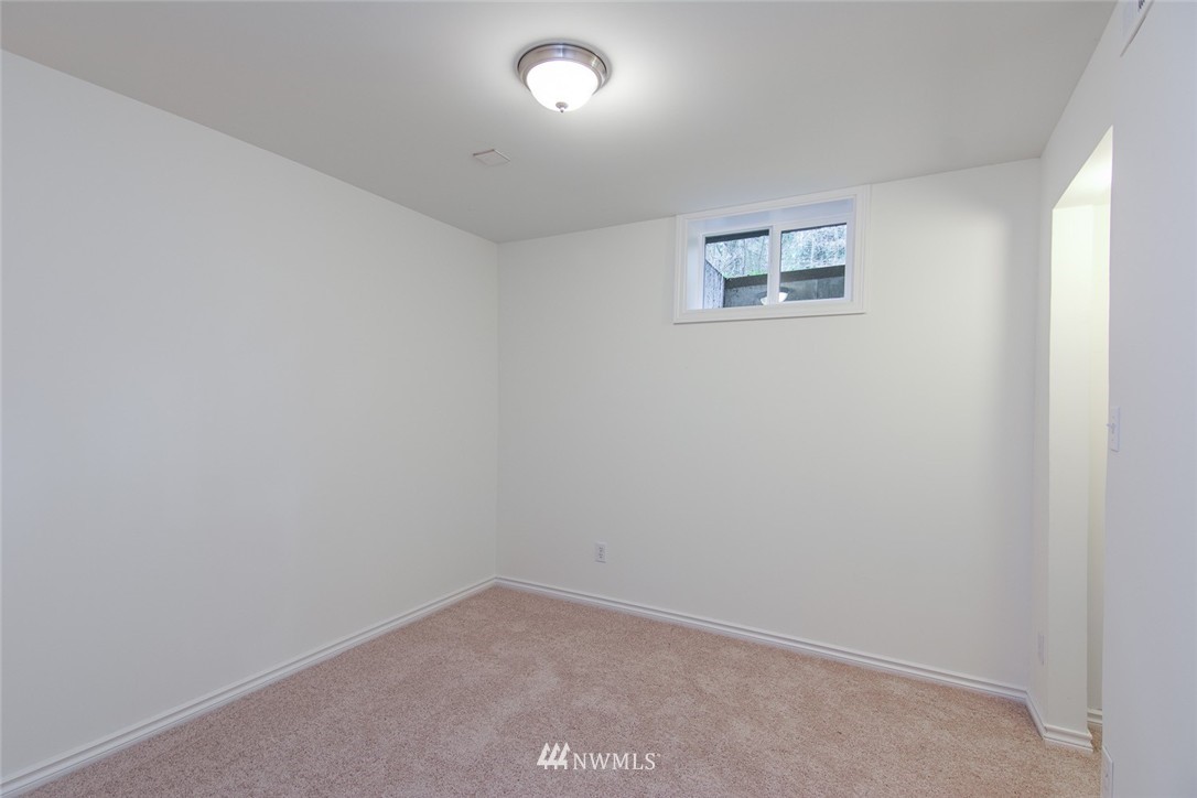 23605 7th Avenue West Bothell, WA 98021 - Photo 21 of 25