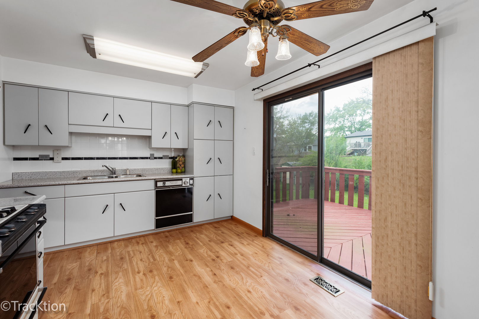566 Cambridge Way Bolingbrook, IL 60440 - Photo 6 of 21