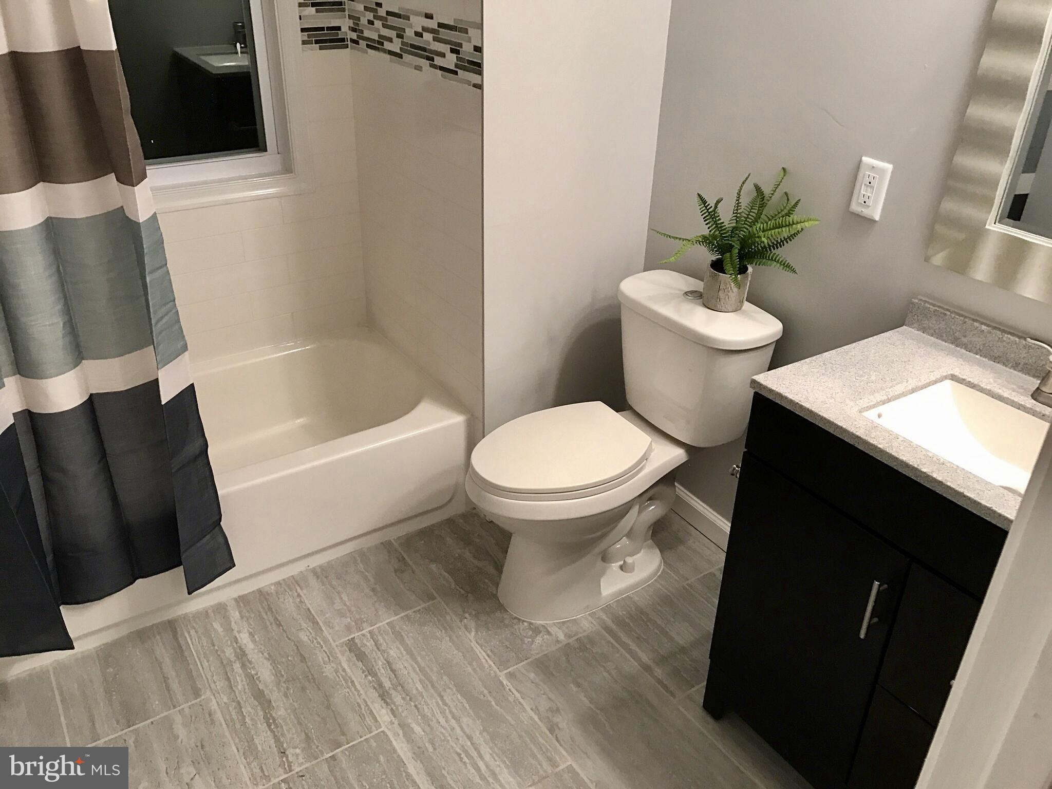 3625 Rosedale Road Baltimore, MD 21215 - Photo 6 of 12 Bath