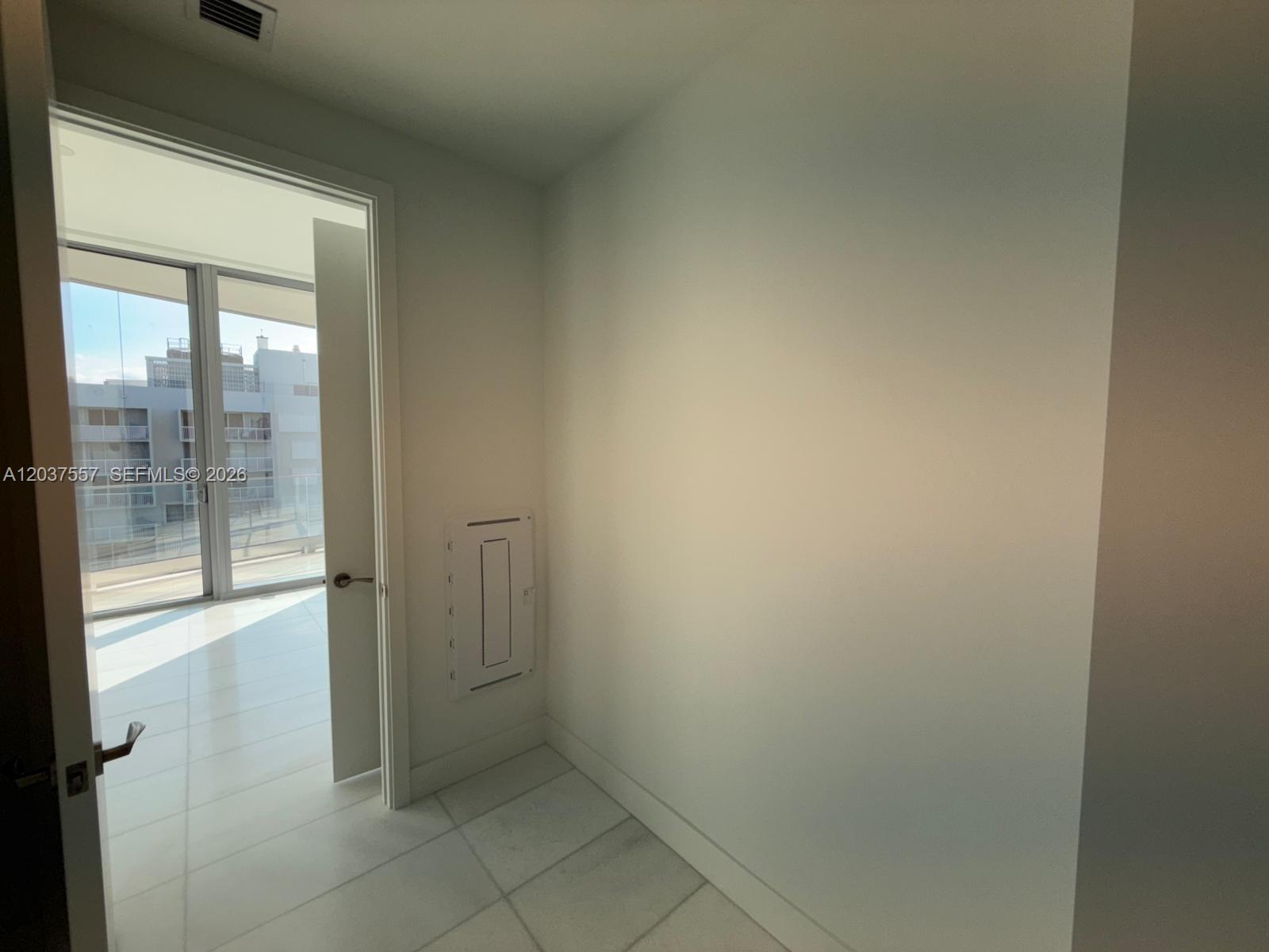 175 Southeast 25th Road, Unit 903 Miami, FL 33129 - Photo 8 of 36
