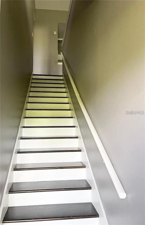 4348 South Kirkman Road, Unit 806 Orlando, FL 32811 - Photo 13 of 29 a view of entryway