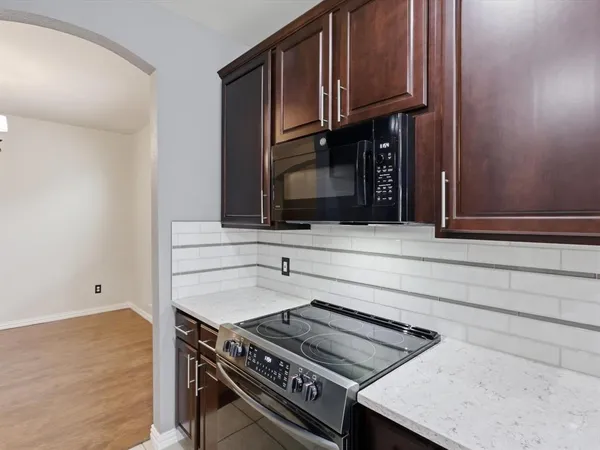 $435,000 | 217 Cox Drive, Fate, TX 75087